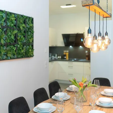 Keyhosting Zentral Parkplatz Apartment *